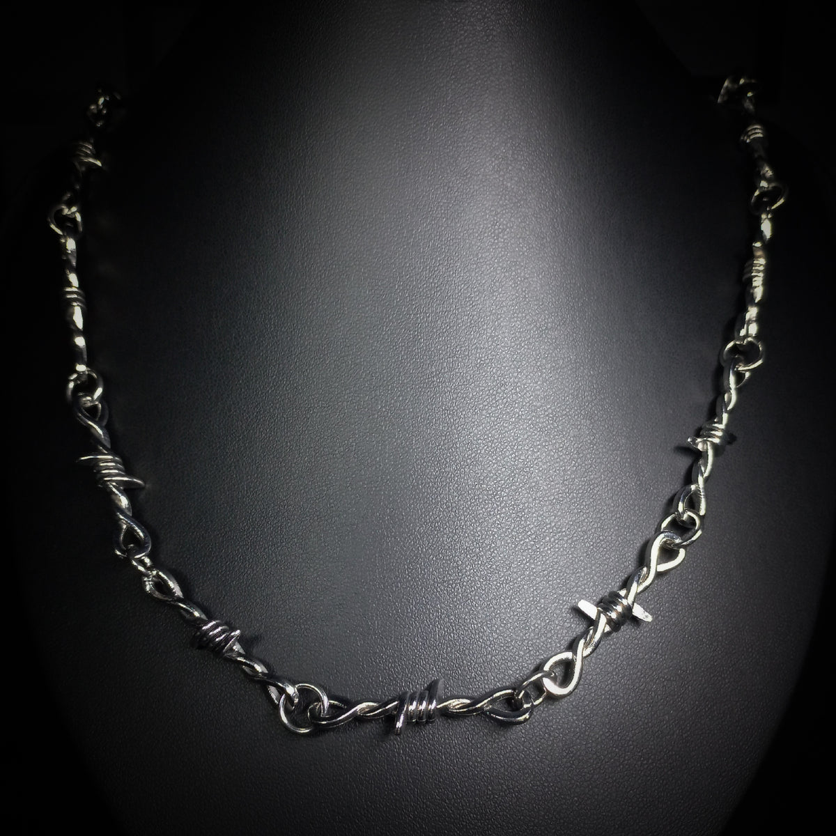 Collier Fil Barbelé à Épines Argenté