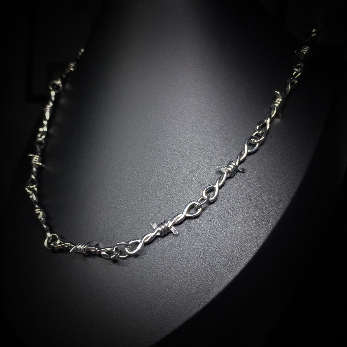 Collier Fil Barbelé à Épines Argenté
