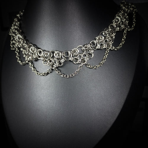 Collier Dentelle Métallique