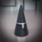 Bague à Pointe Pendante