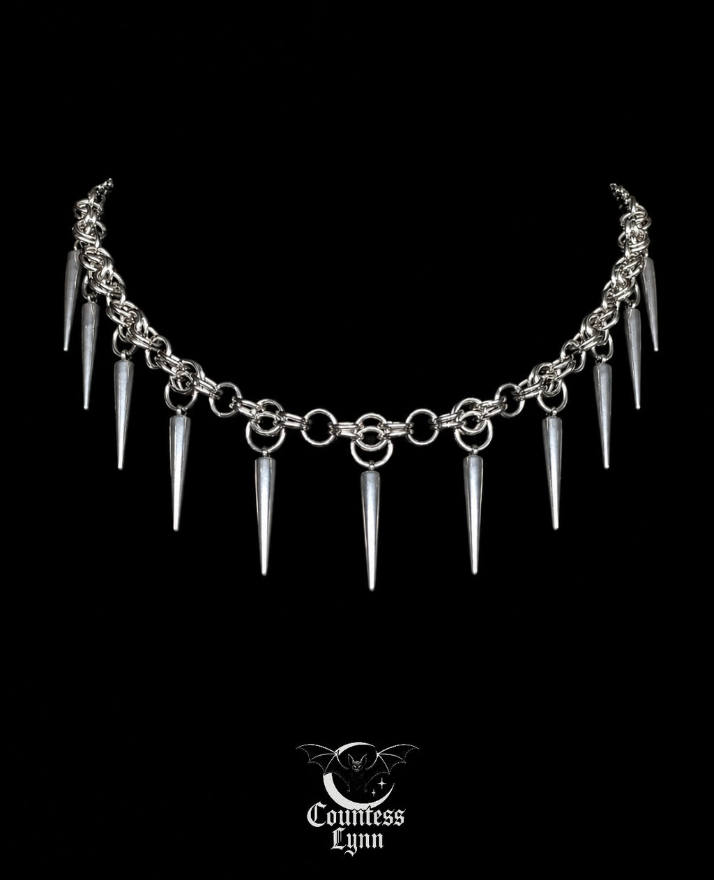Collier Nightfall – Étreinte d’Acier