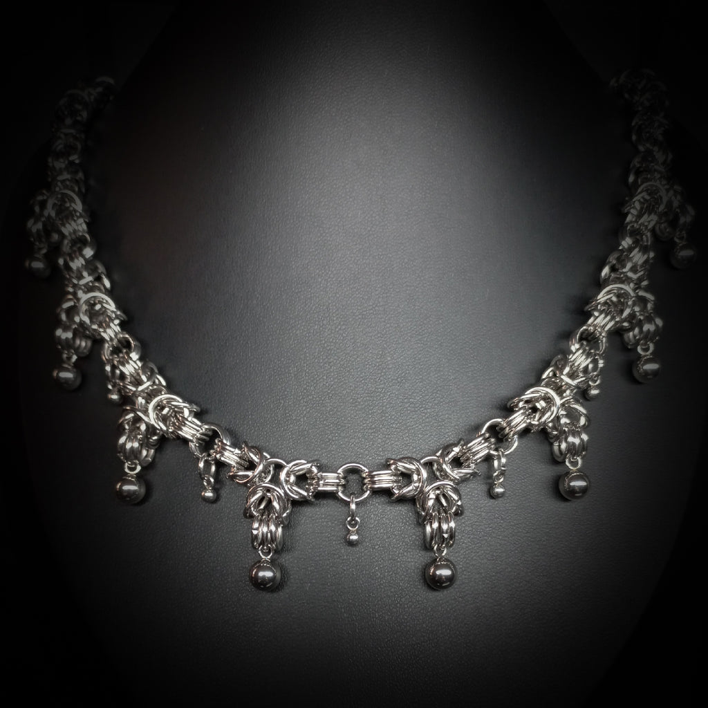 Collier Silent Empire