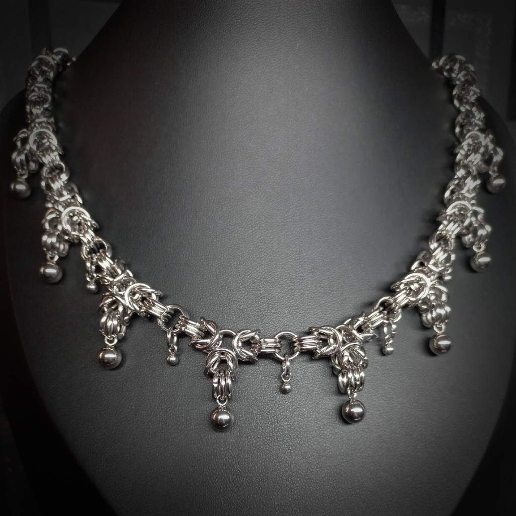 Collier Silent Empire
