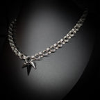 Collier Midnight – Triad of Darkness
