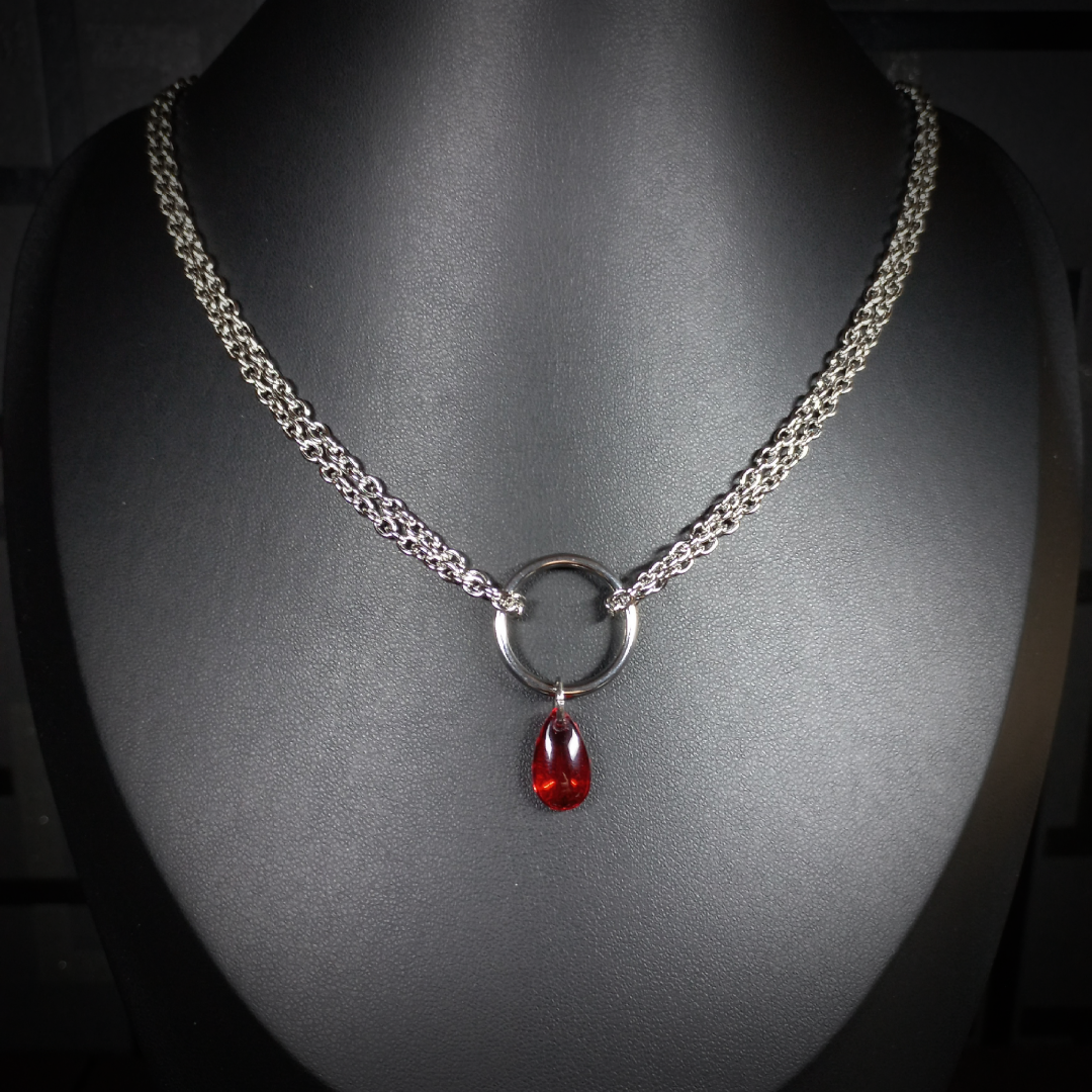 Collier Anneau & Perle Rouge