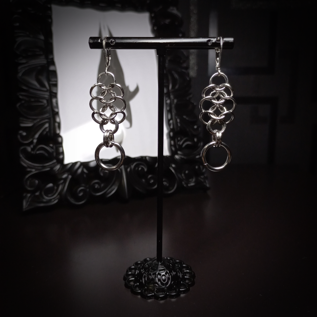 Boucles d’Oreilles Cascade Métallique