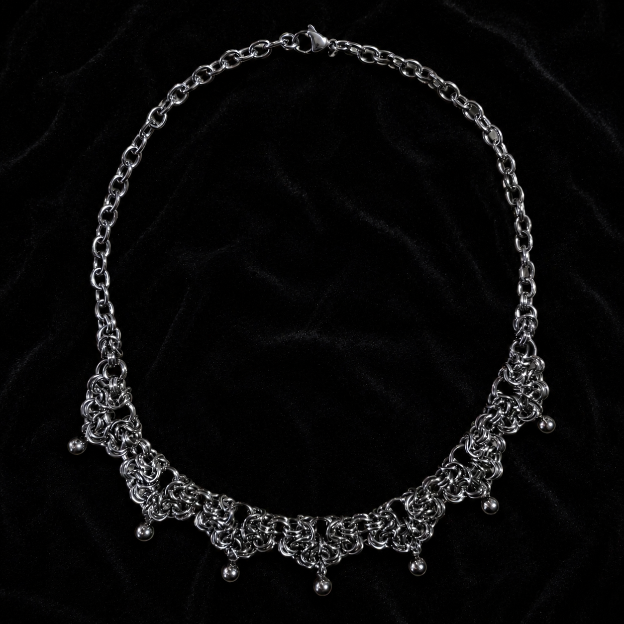 Collier Dentelle Métallique