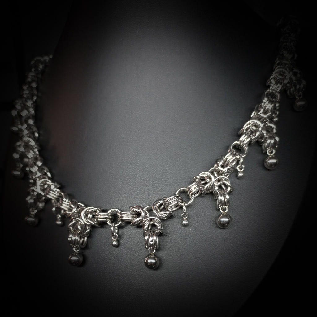 Collier Silent Empire