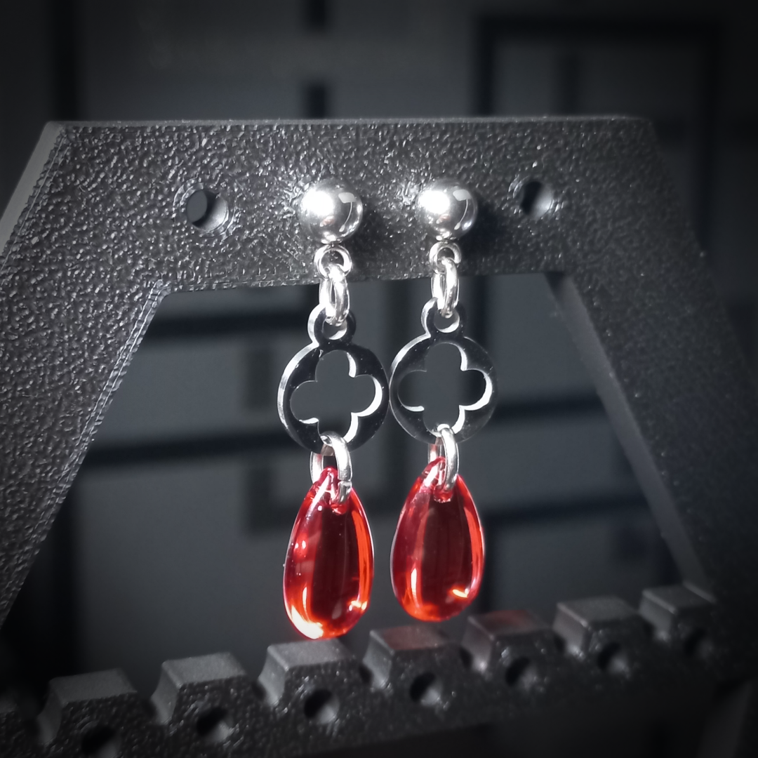 Boucles d’Oreilles Bloodline – Fleur de Cathédrale