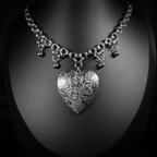 Collier Midnight – Cœur Reliquaire