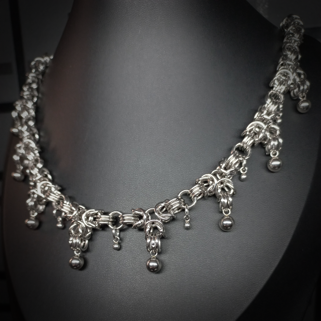 Collier Silent Empire