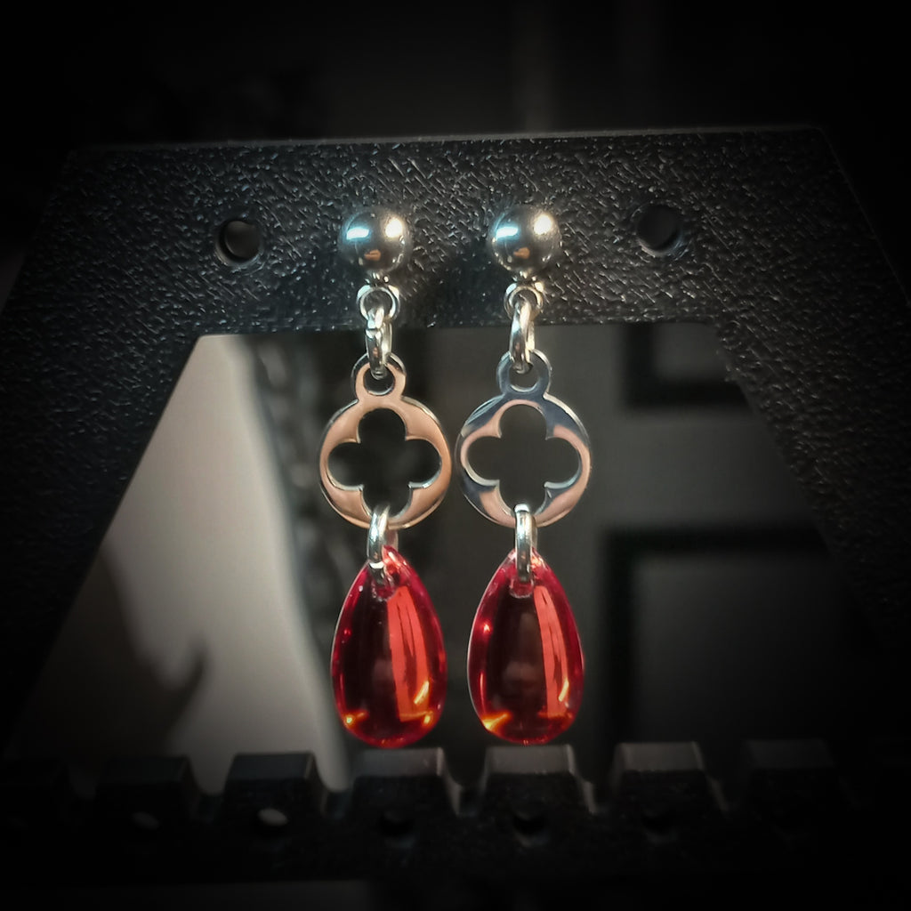 Boucles d’Oreilles Bloodline – Fleur de Cathédrale