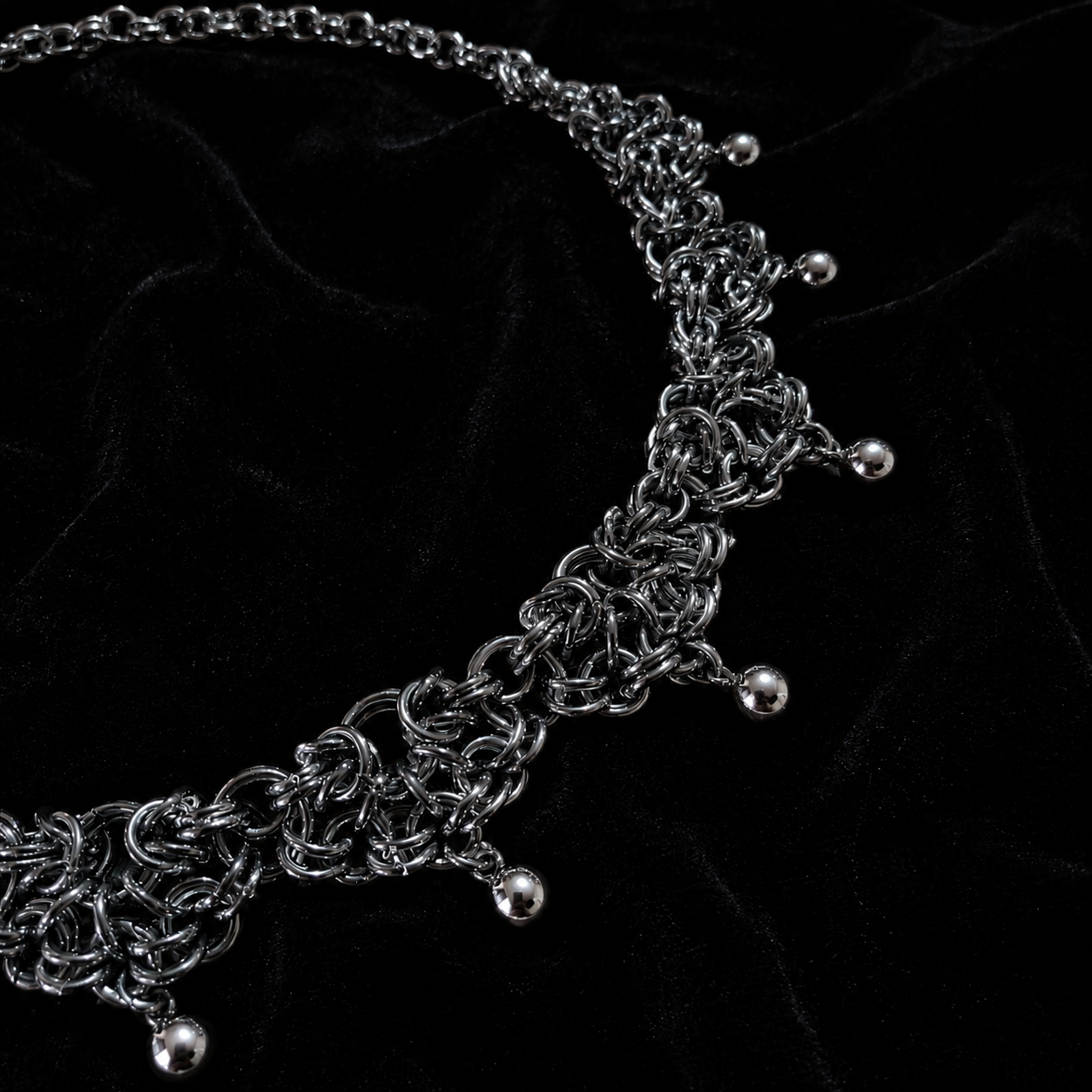 Collier Dentelle Métallique