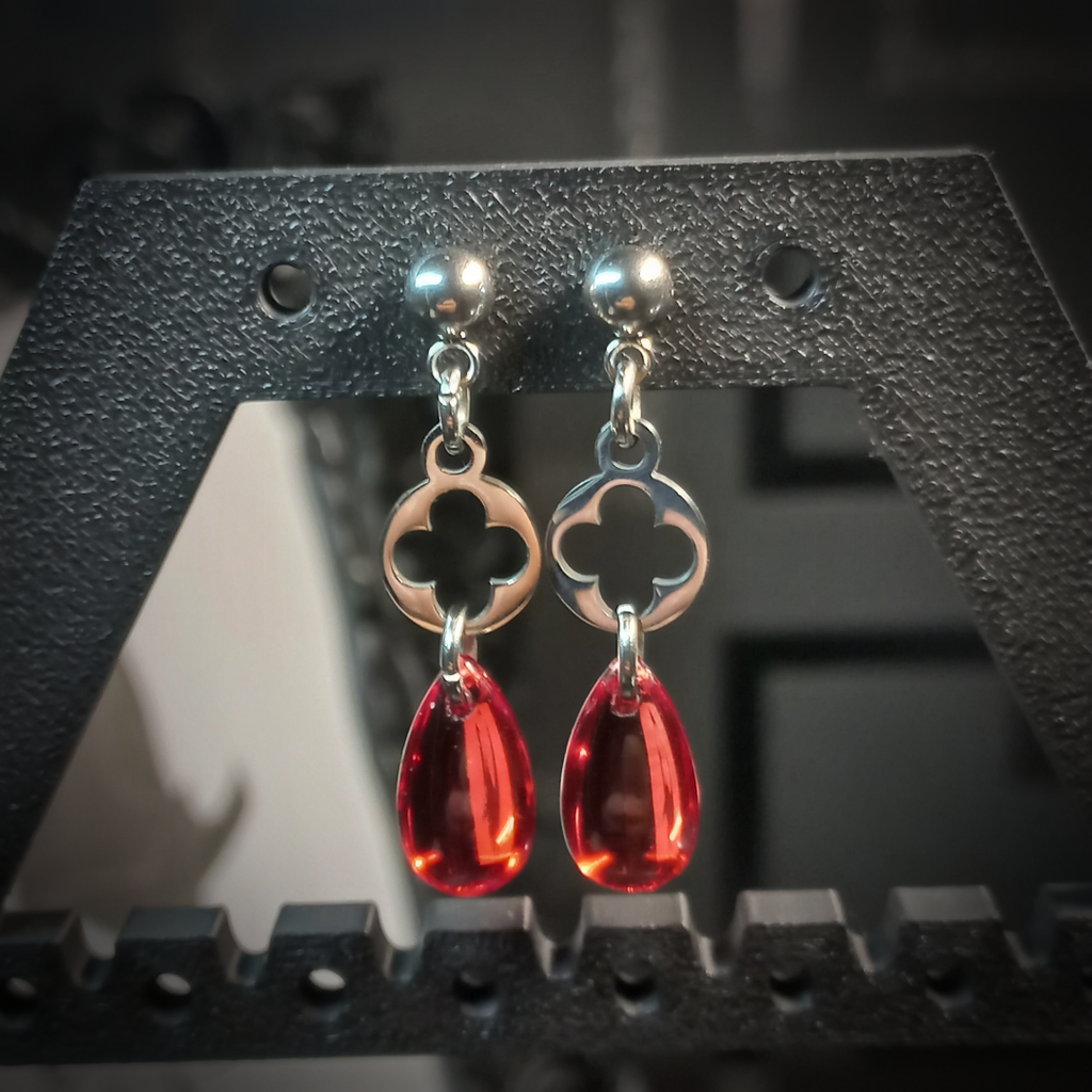 Boucles d’Oreilles Bloodline – Fleur de Cathédrale